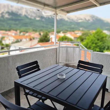 Apartmán With Parking Space Baska, Krk - 22600 *