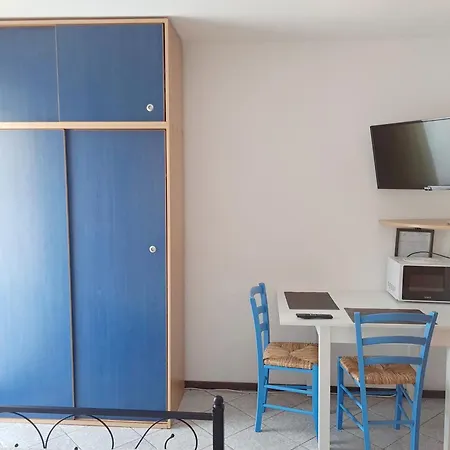 With Parking Space Baska, Krk - 22600 Apartmán Baška