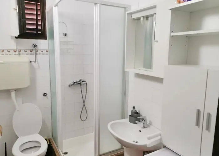 With Parking Space Baska, Krk - 22600 Apartmán *