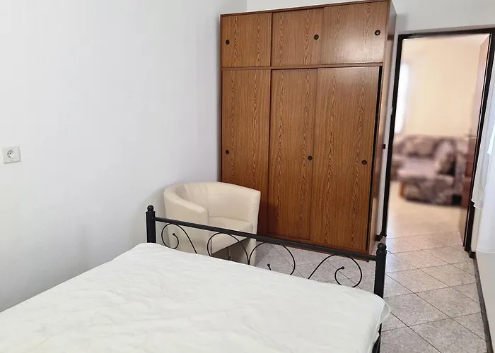 With Parking Space Baska, Krk - 22600 Apartmán *